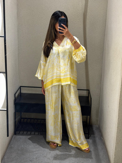 KD9968/6637-6 Toile de Jouy Satin Top and Pants