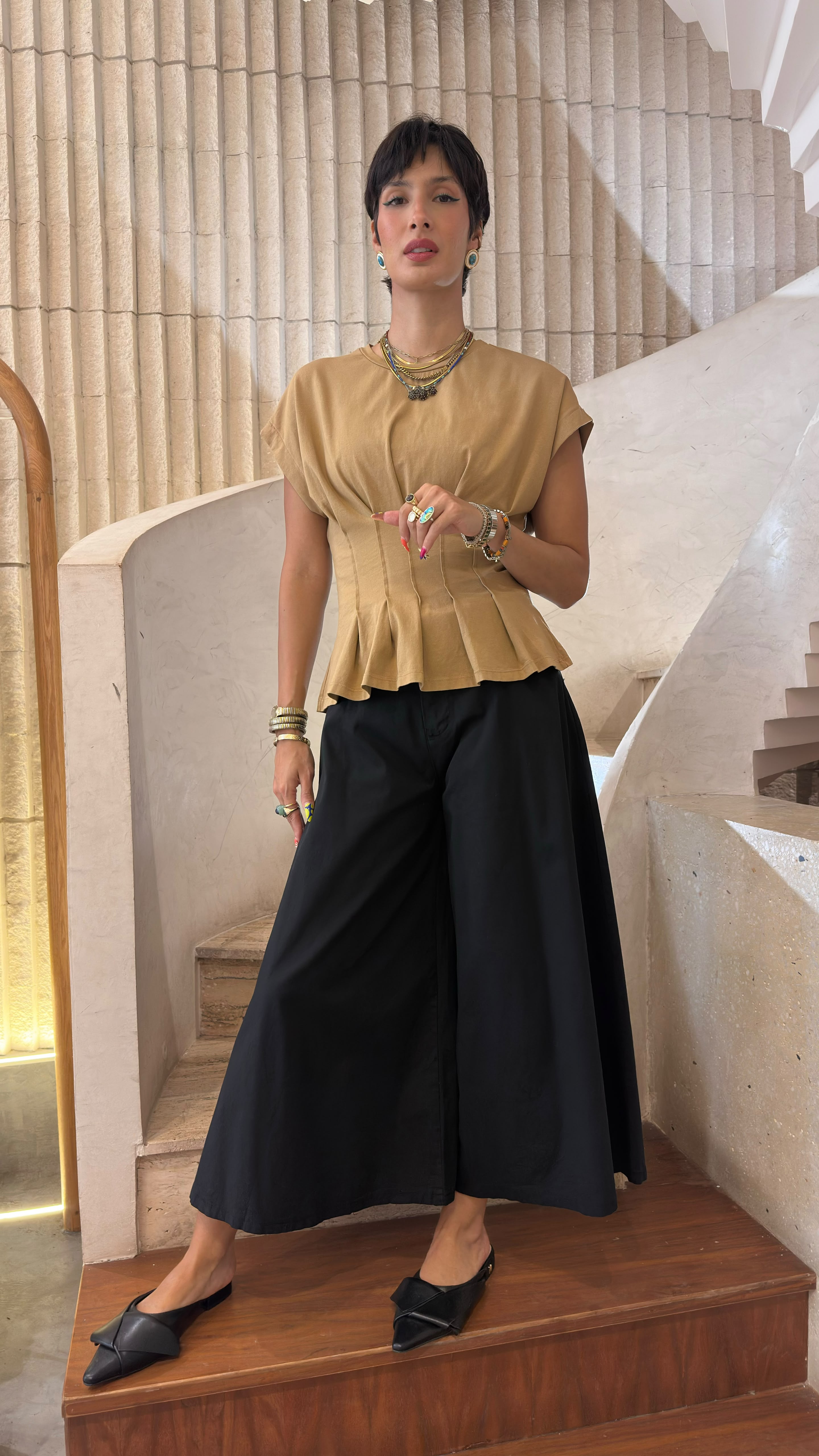 TDM71725 Peplum Style Structured Top