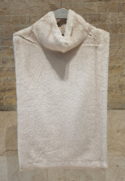 Ivory Faux Fur Sleeveless Vest