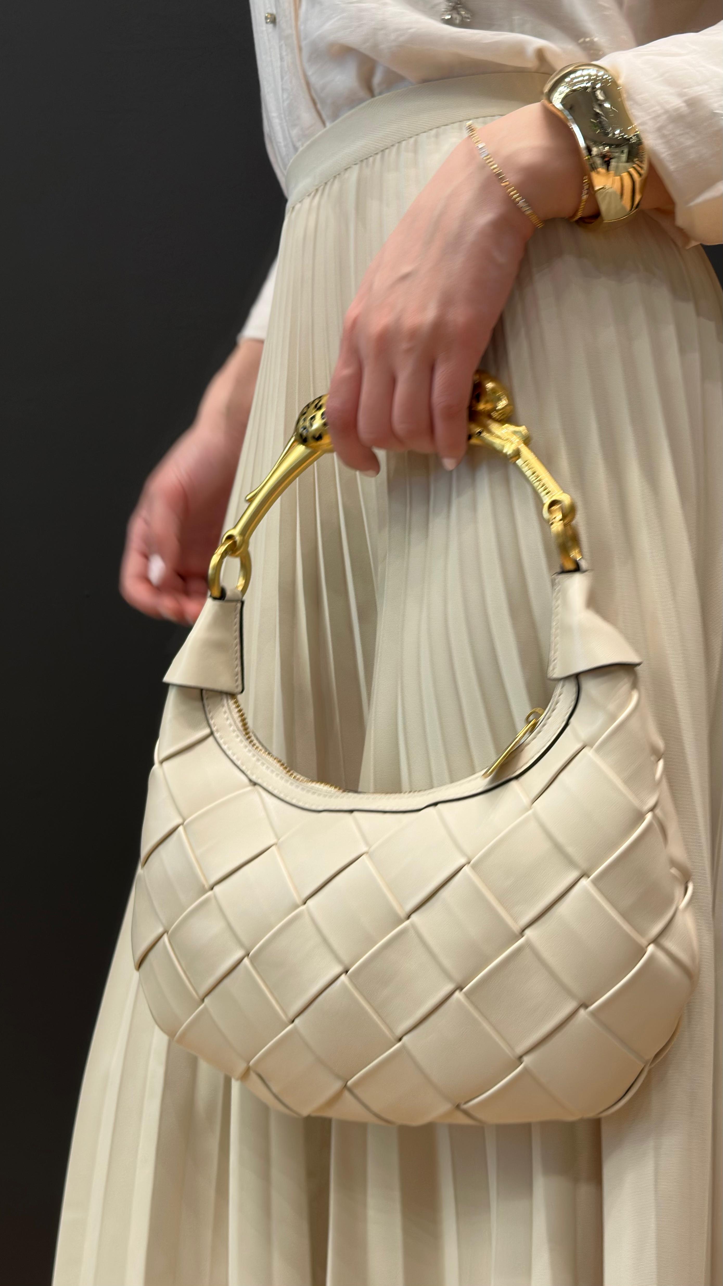 MS2604005 Braided Handbag حقيبة يد مضفورة - Brown Loft