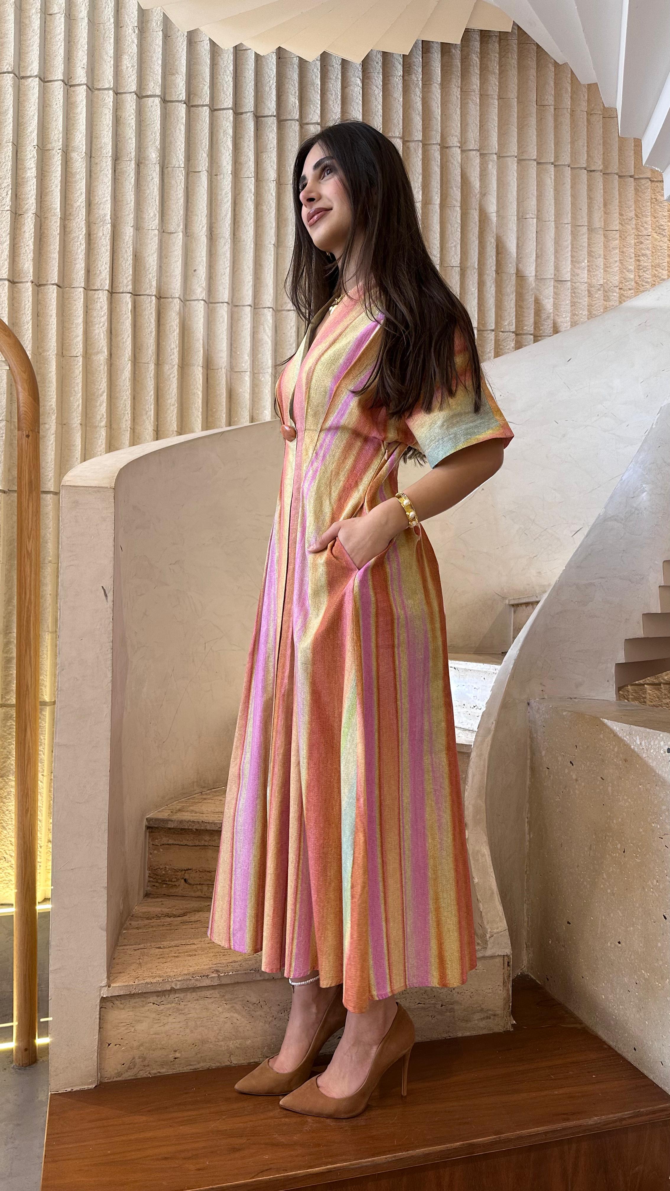 6218140  Multicolor Linen Blend Long Dress فستان طويل متعدد الألوان من مزيج الكتان - Brown Loft