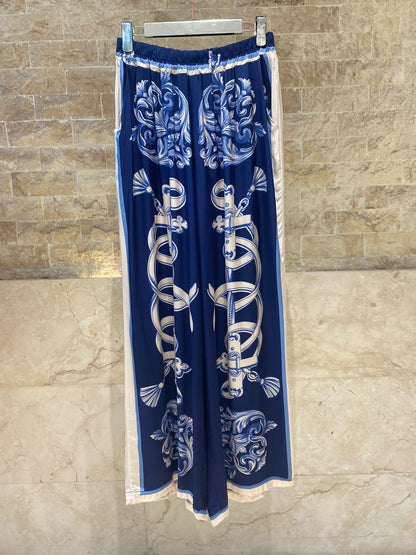 KD9099/9119VS-10 Chain Detailed Satin Shirt and Pants Set طقم قميص وبنطال من الساتان بتفاصيل السلاسل