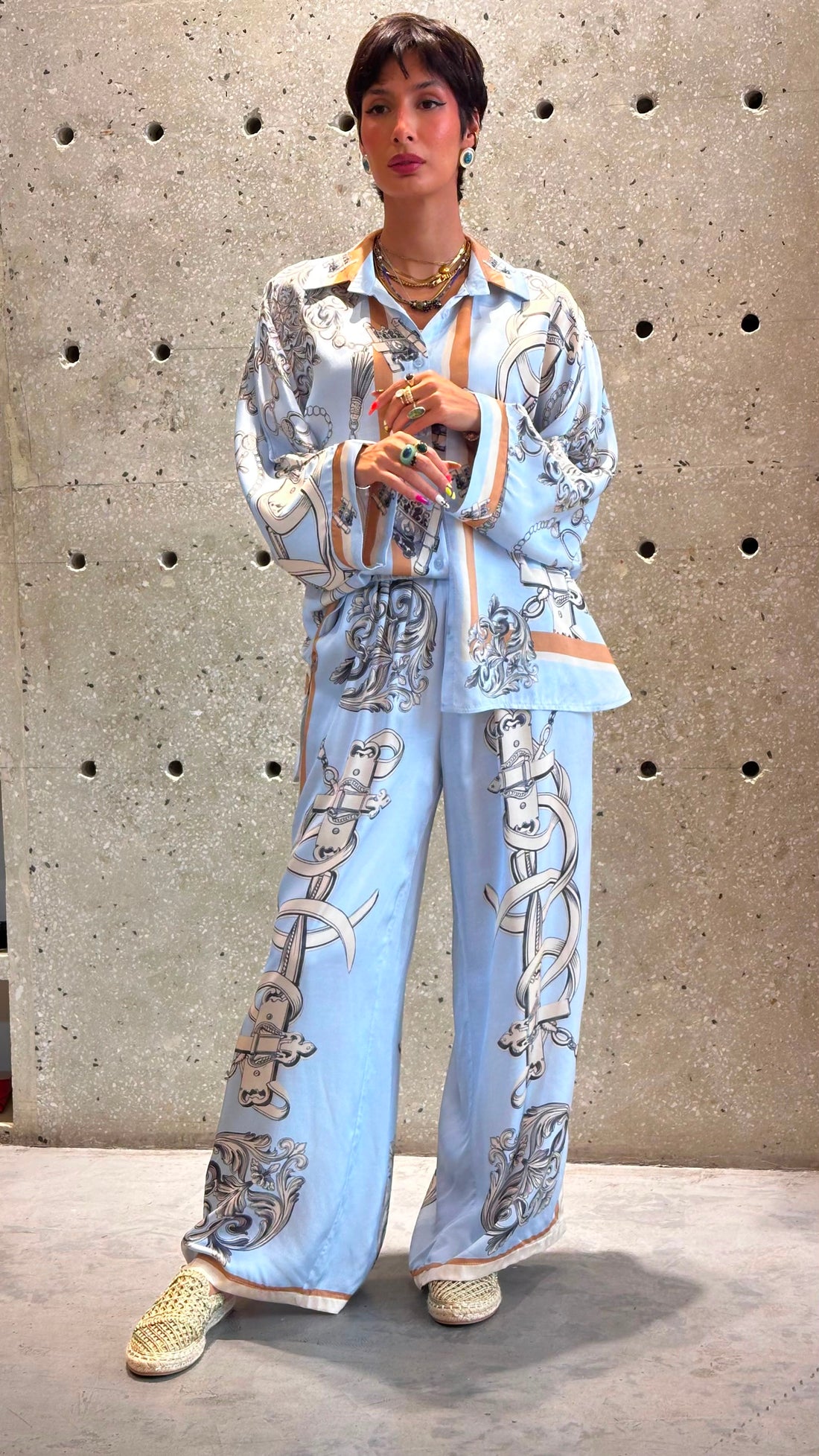 Baroque and Chain Detailed Satin Shirt and Pants KD88015/9099VS-10