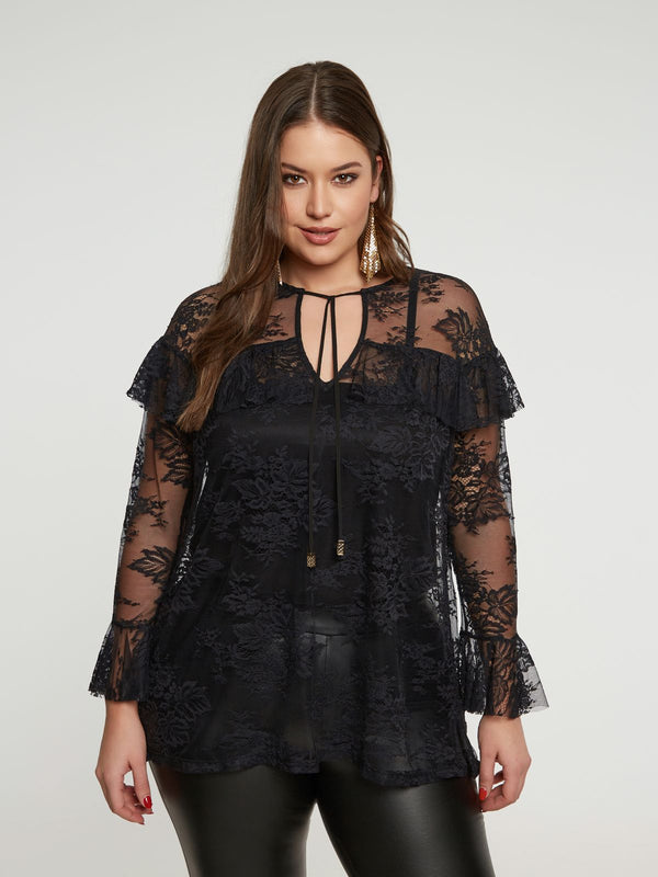 8401.1042 Oversized Lace Top أعلى الدانتيل المتضخم