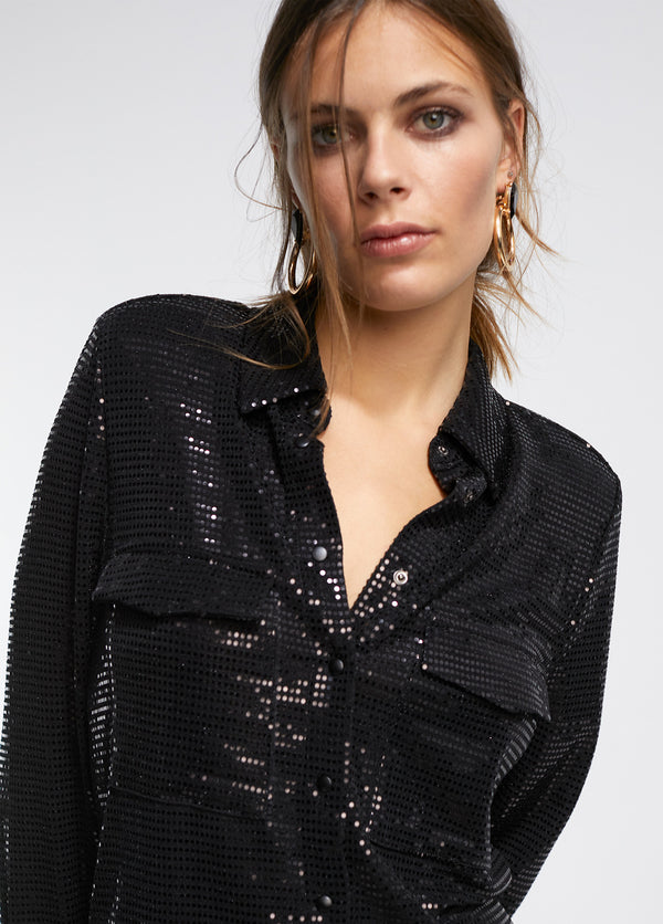 LF2415023 (Collared Sequins Knit Long Shirts) قمصان طويلة متماسكة بالترتر بياقة