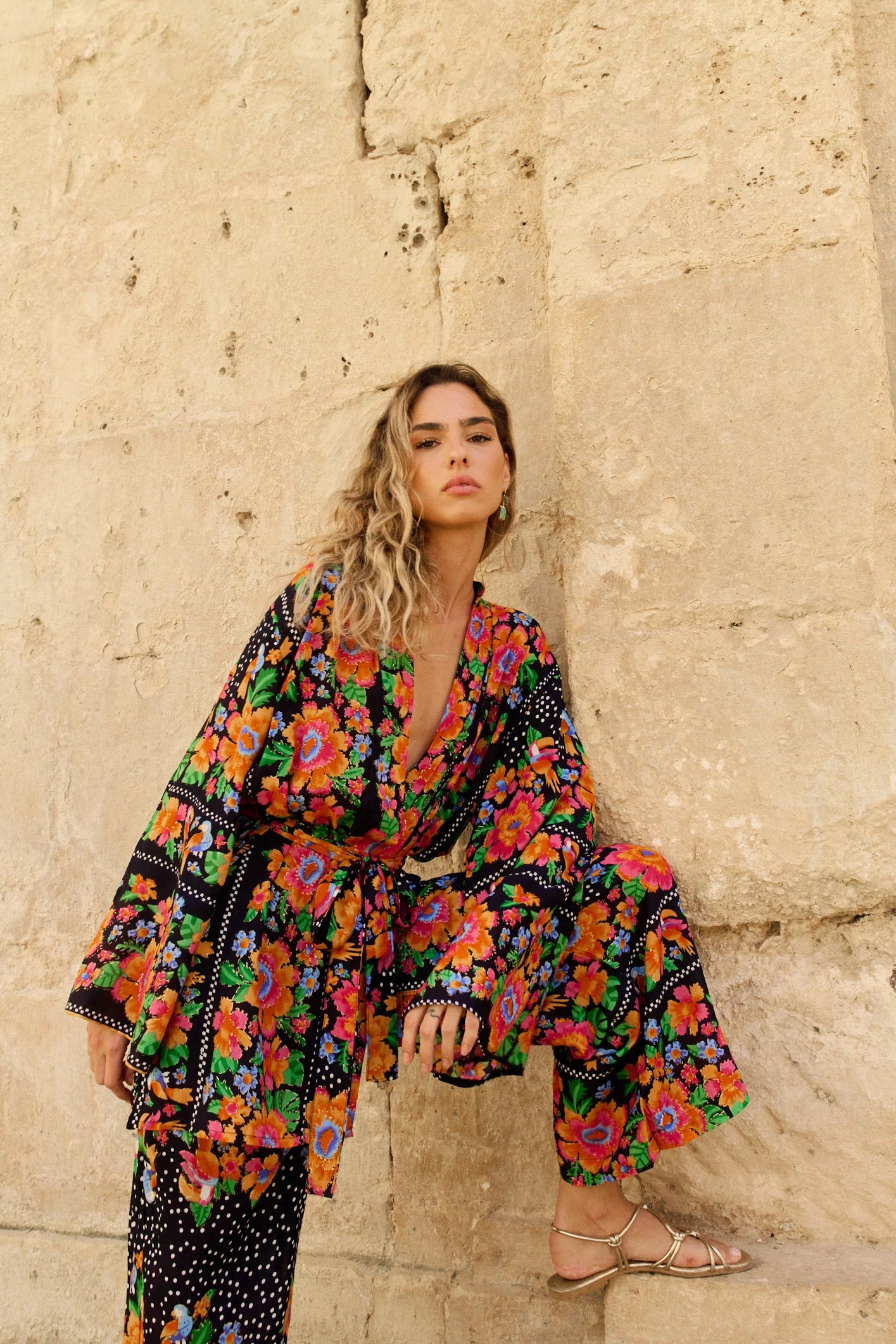 I121 Floral Printed Belted Long Cardigan with Matching Wide Leg Pants - Brown Loft