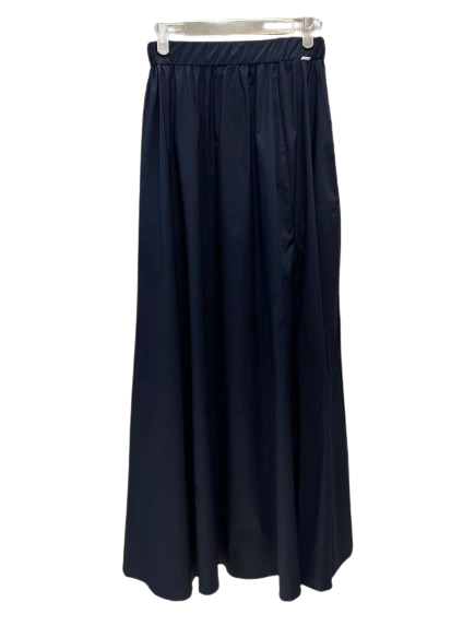 JPE24GO227 Long Skirts with Front Slit تنانير طويلة بفتحة أمامية