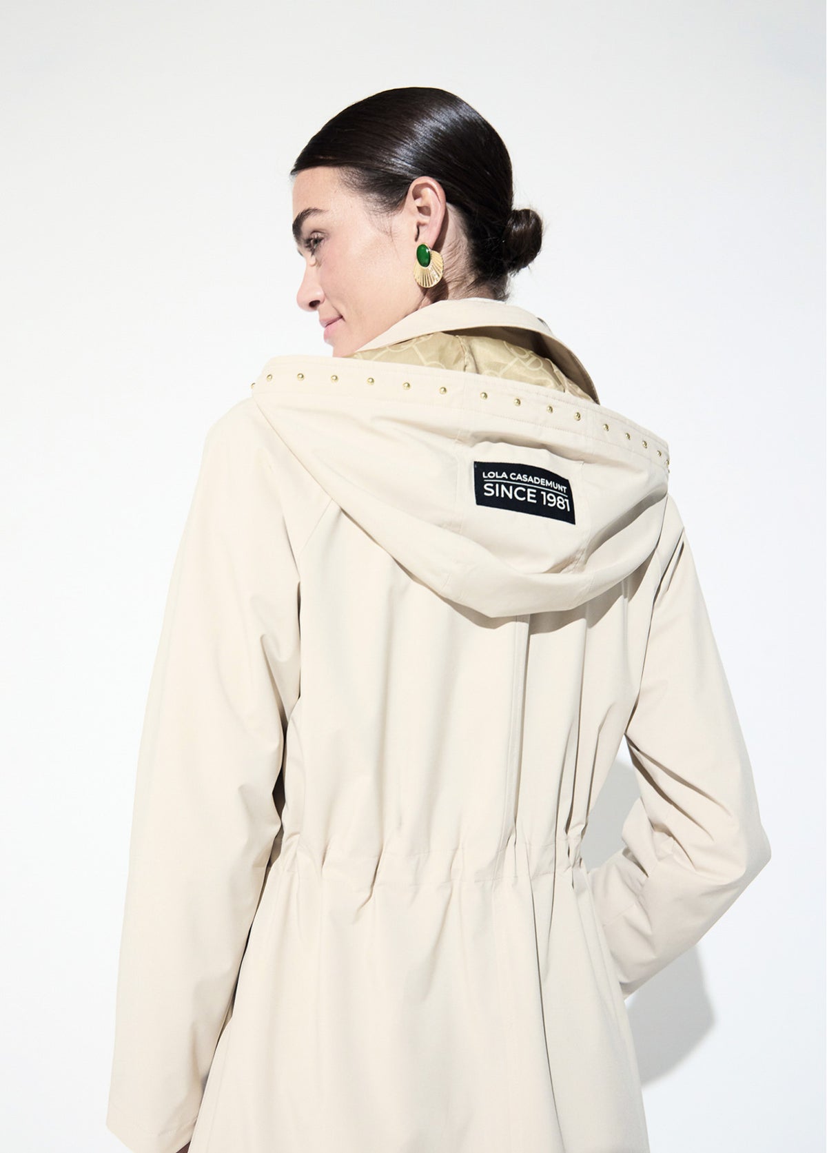LF2601005 Placket Buttoned Collared Trench Coat