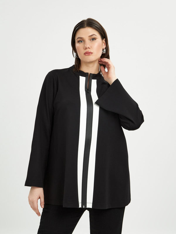 8201.1045 (Oversized Top with Offwhite Stripe) بلوزة كبيرة الحجم مع شريط أوف وايت