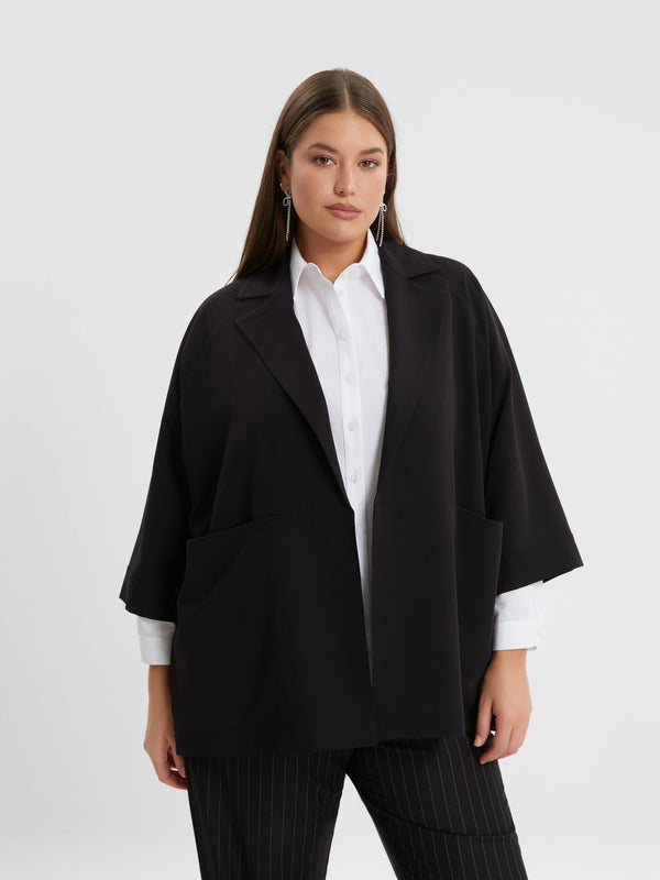 8201.4090 Oversized Jacket سترة المتضخم